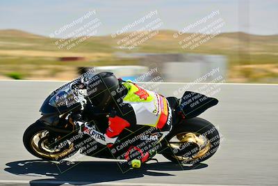 media/Apr-13-2025-TrackXperience (Sun) [[fb1ef998a6]]/Level 2 (Intermediate)/Turn 8 (Session 3)/